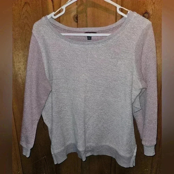 American Eagle Outfitters Pink‎ Blouse Women's Medium Split Flowy Open Back - Picture 1 of 4